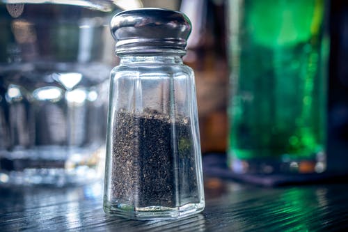 pepper shaker